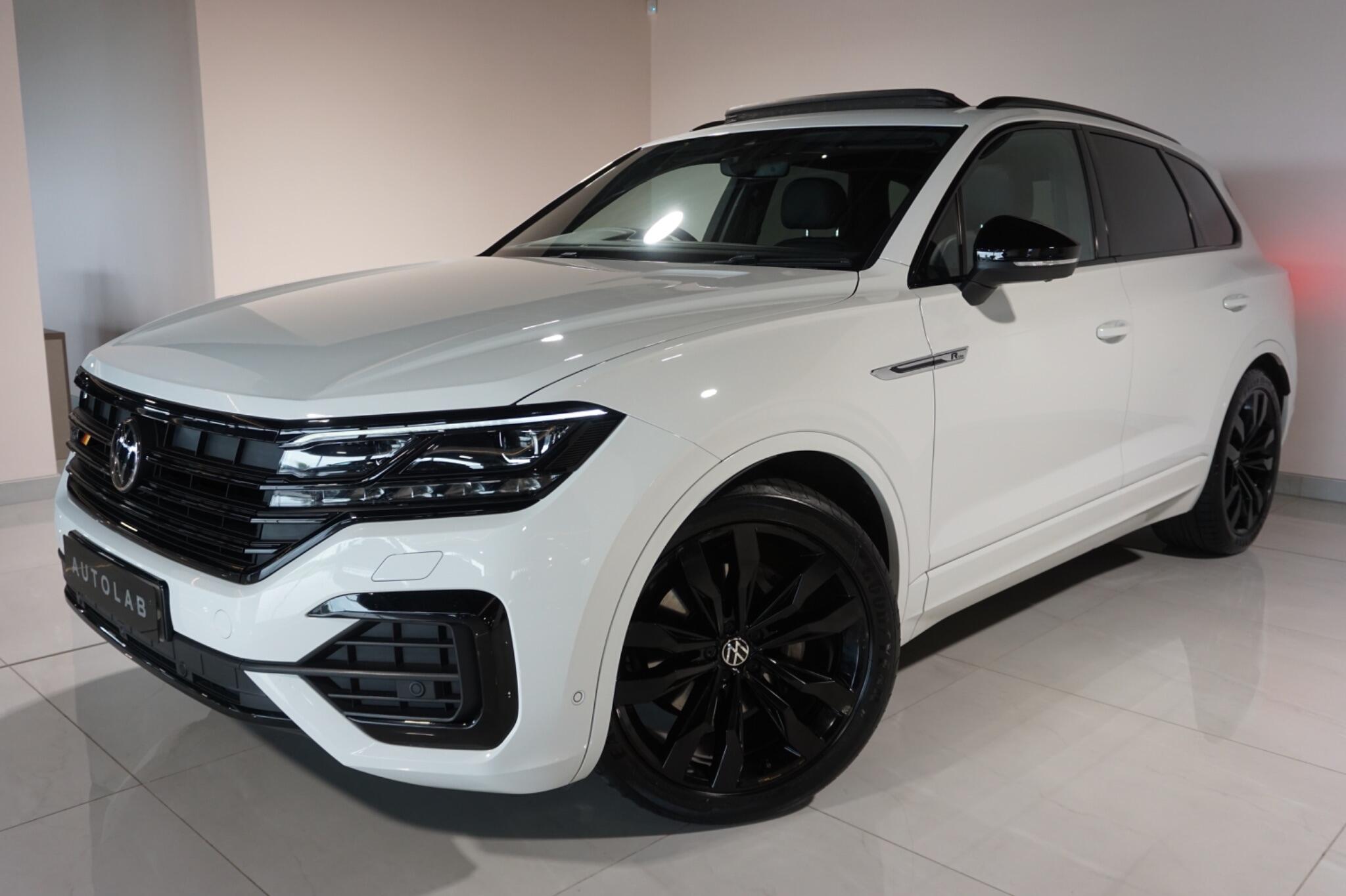 Volkswagen Touareg 3.0 TDI V6 Black Edition SUV 5dr Diesel Tiptronic 4Motion Euro 6 (s/s) (231 ps)